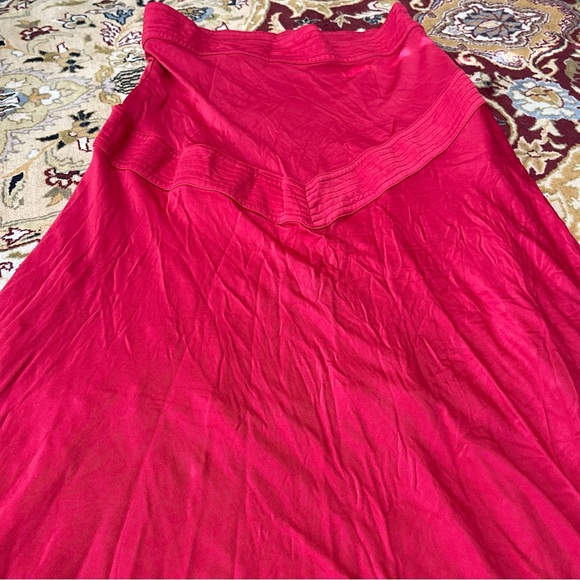 Alexis Red Skirt - Picture 2 of 10